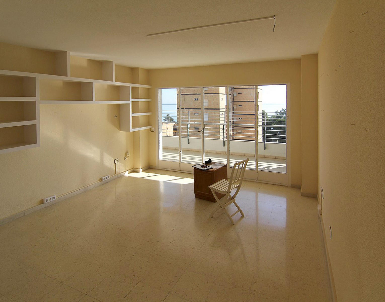 FLAT REFURBISHMENT IN SANTIAGO DE LA RIBERA Image