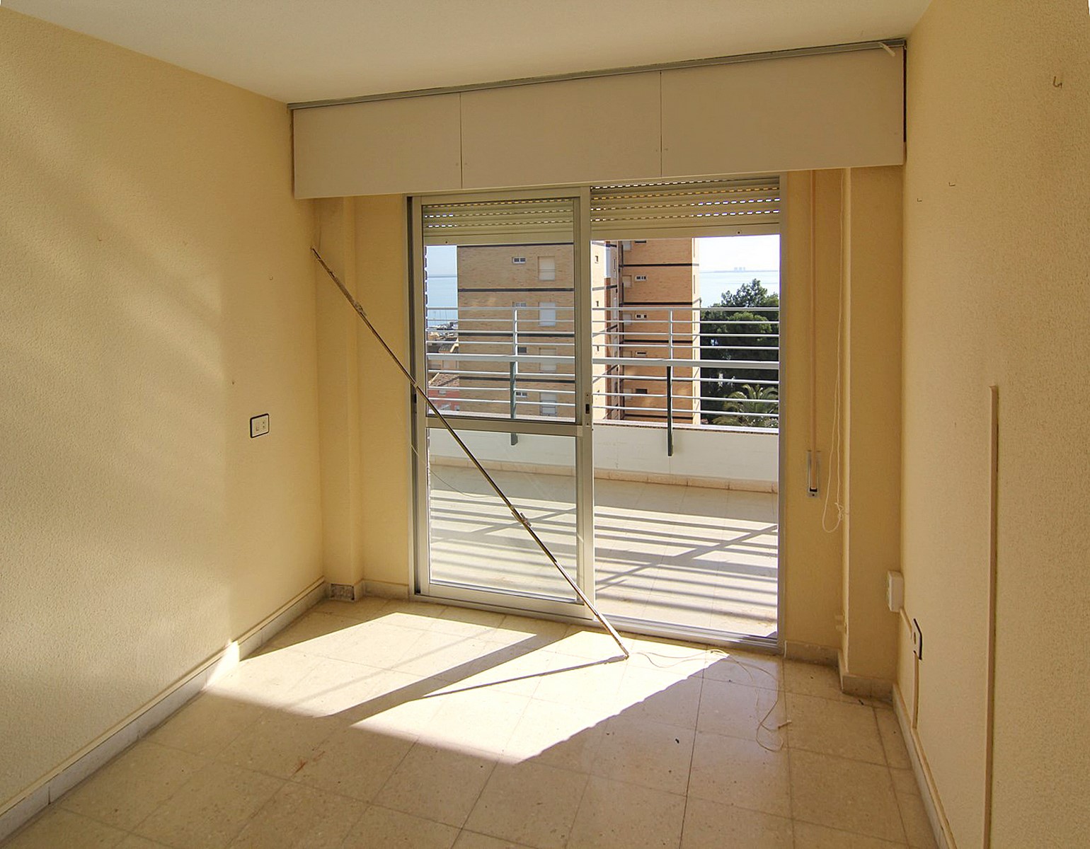 FLAT REFURBISHMENT IN SANTIAGO DE LA RIBERA Image